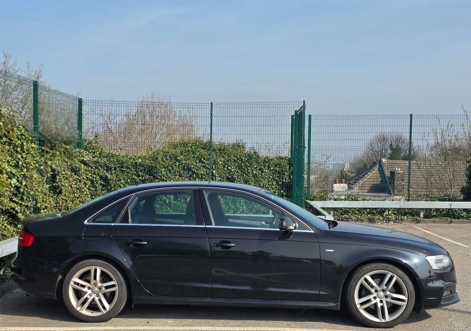 Used Audi A4 2014 for sale - 77976753: Photo 4