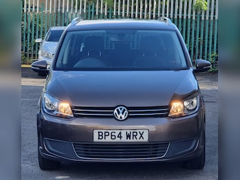 Used Volkswagen Touran 2015 for sale - 75939005: Photo