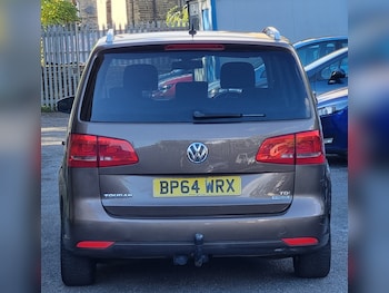 Used Volkswagen Touran 2015 for sale - 75939005: Photo