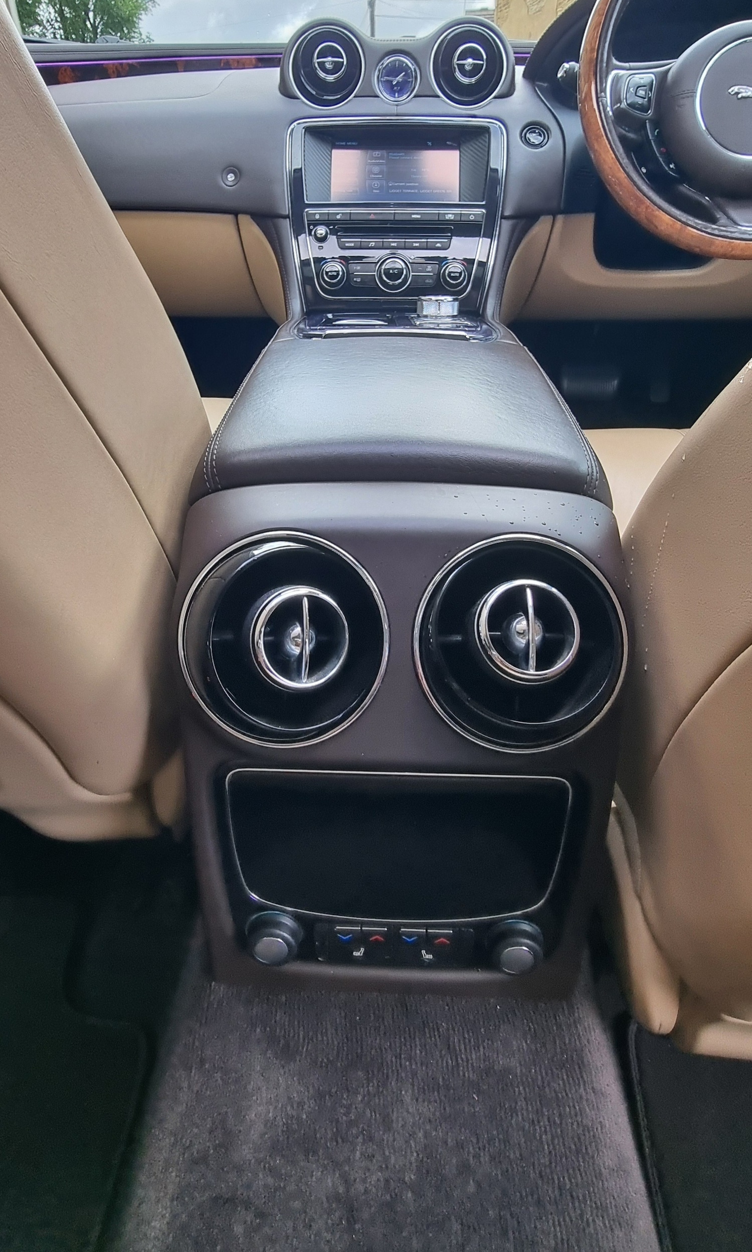 Used Jaguar XJ 2010 for sale - 77831449: Photo 12