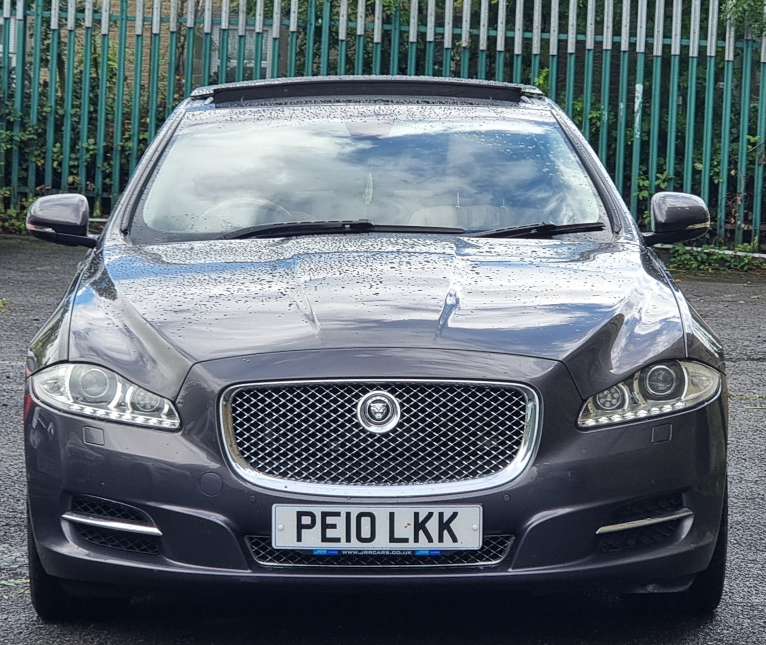Used Jaguar XJ 2010 for sale - 77831449: Photo 2