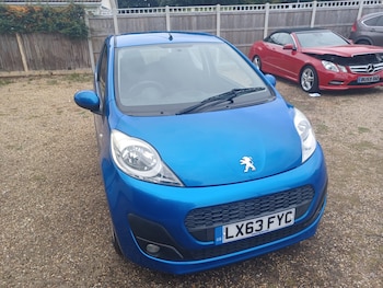Peugeot - 107