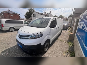 Used Toyota ProAce 2022 for sale - 79544255: Photo