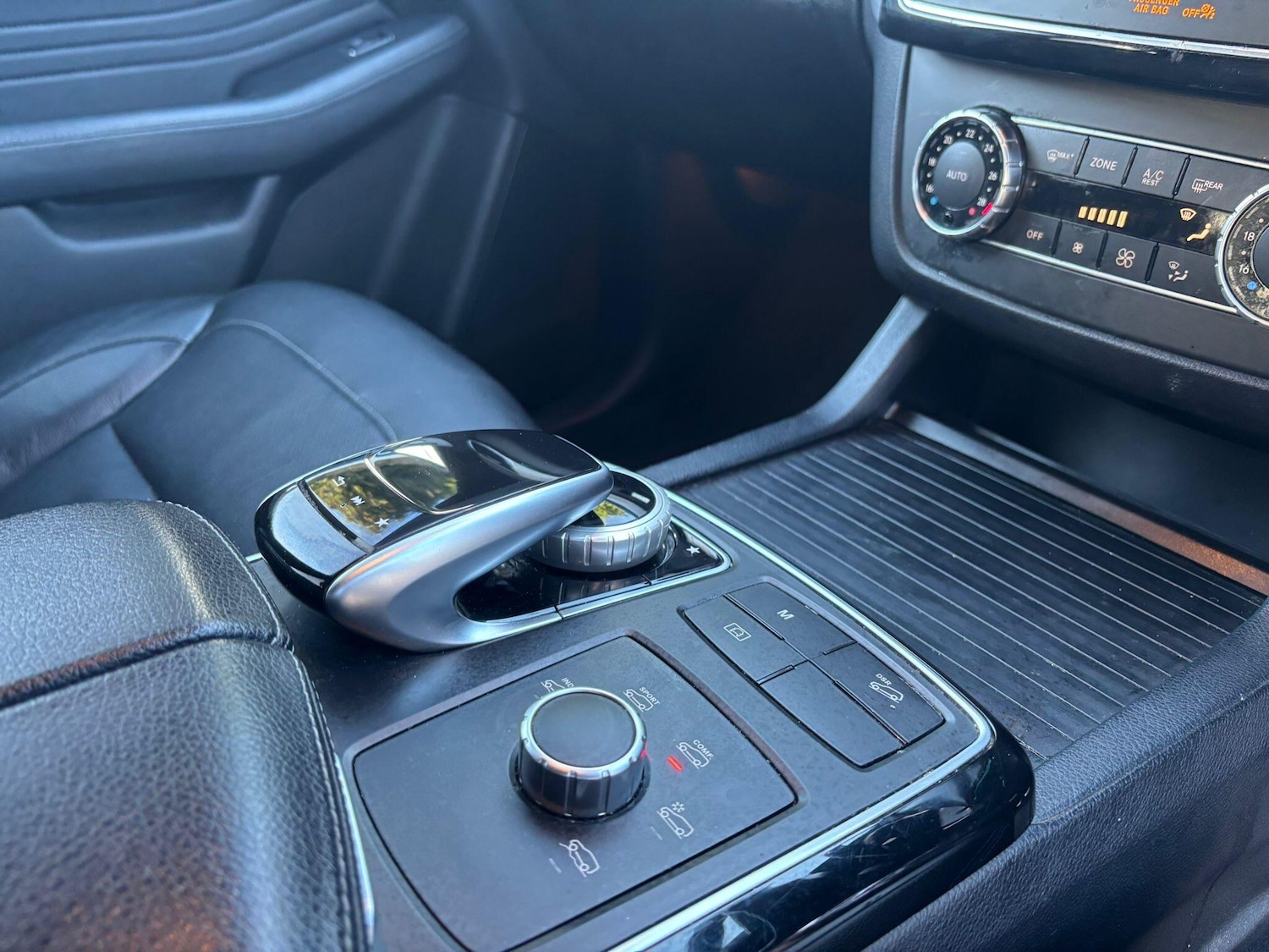 Used Mercedes-Benz GLE 2018 for sale - 77586130: Photo 27