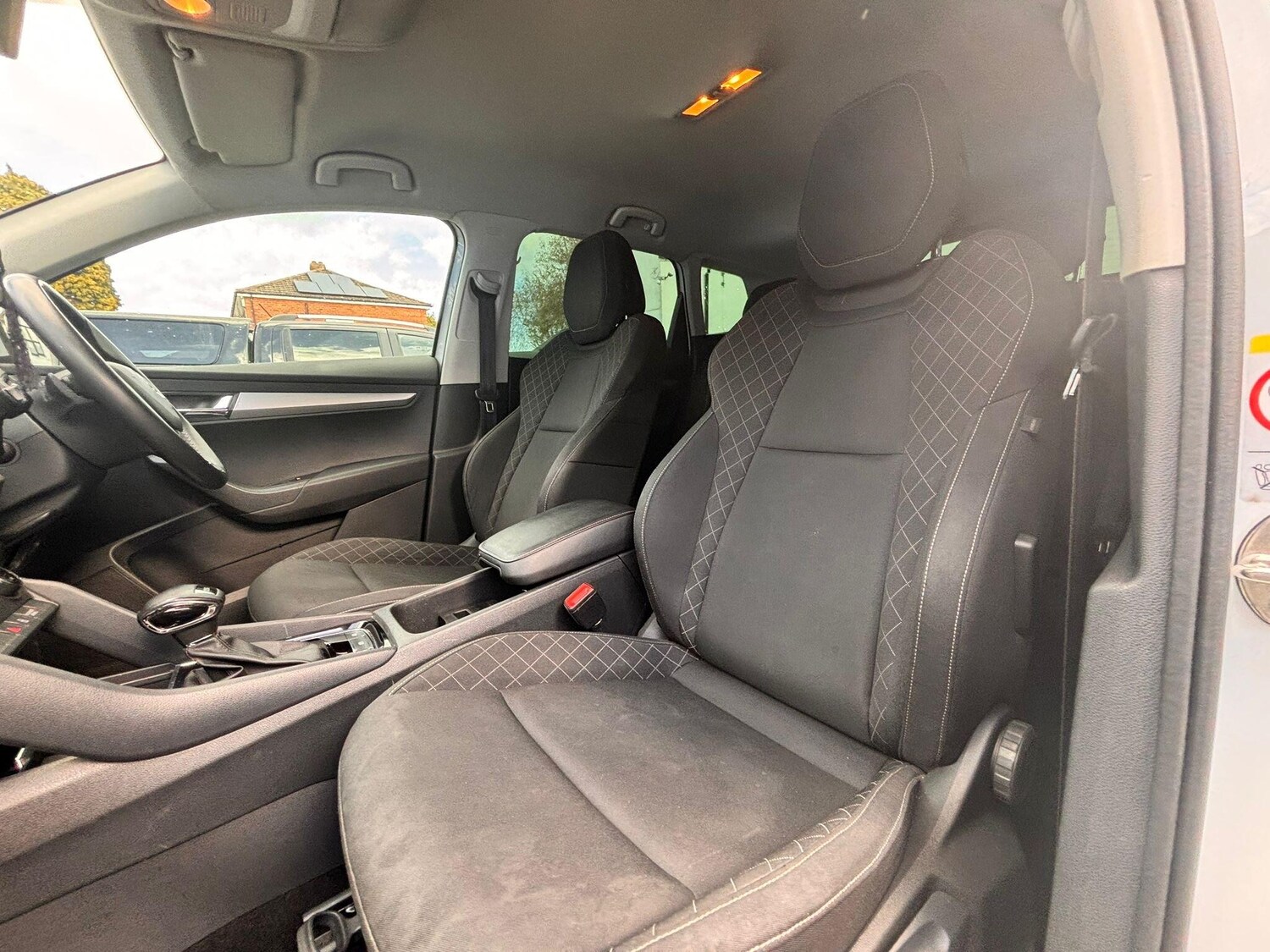 Used Skoda Karoq for sale - 78215112: Photo 32