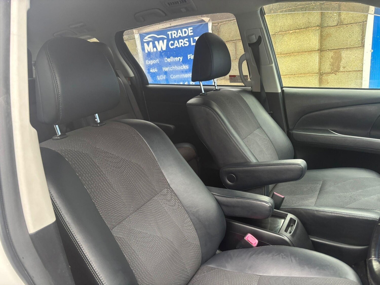 Used Toyota Estima for sale - 77586742: Photo 11