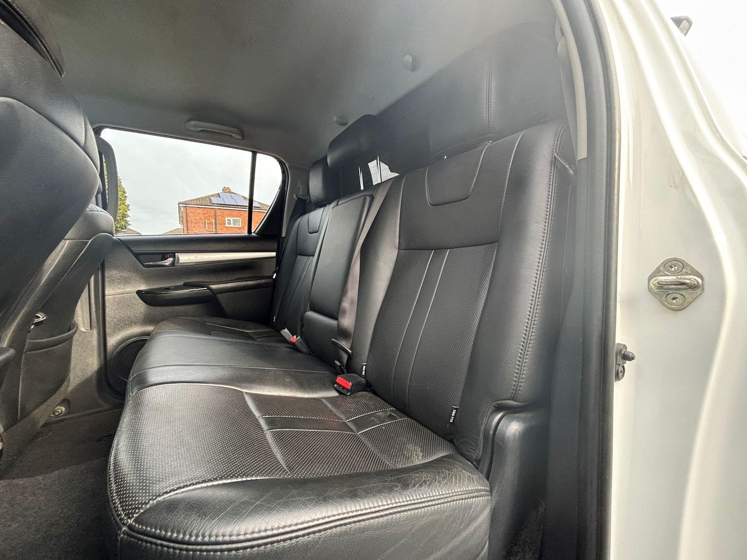 Used Toyota Hilux 2018 for sale - 77586207: Photo 15