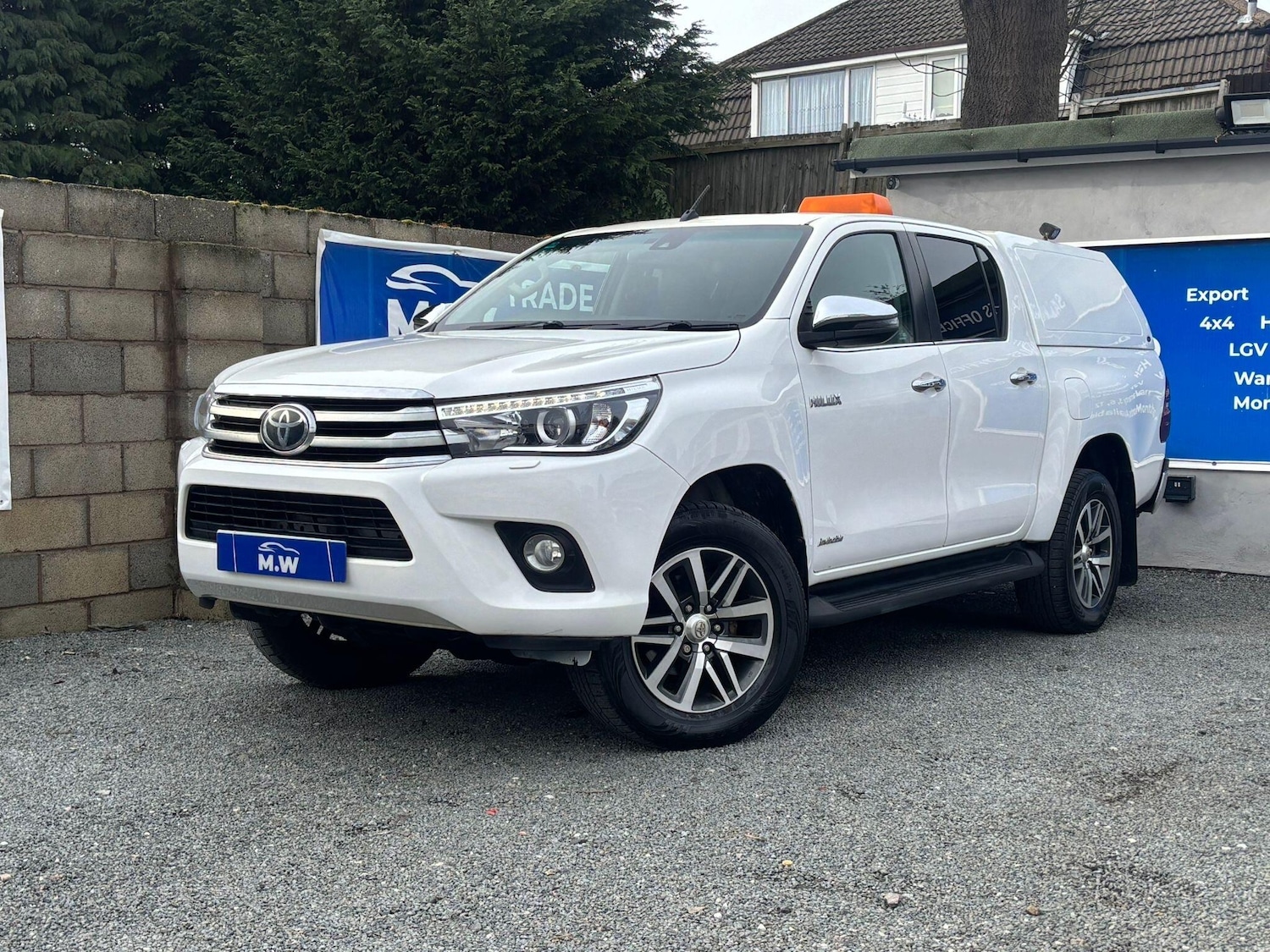 Used Toyota Hilux 2018 for sale - 77586207: Photo 2