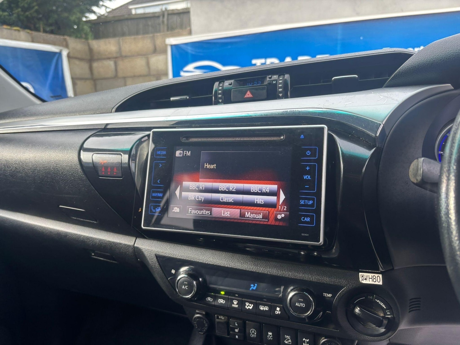 Used Toyota Hilux 2018 for sale - 77586207: Photo 23