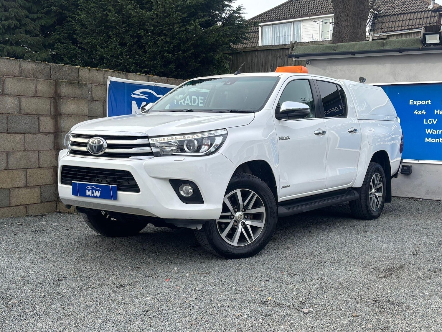 Used Toyota Hilux 2018 for sale - 77586207: Photo 4