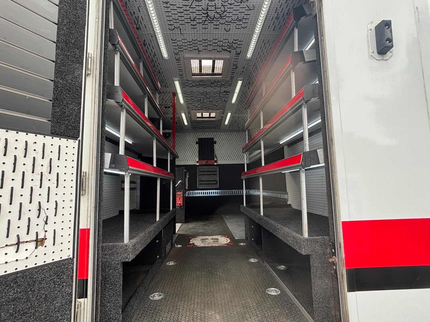 Used Mitsubishi Canter for sale - 77586105: Photo 18