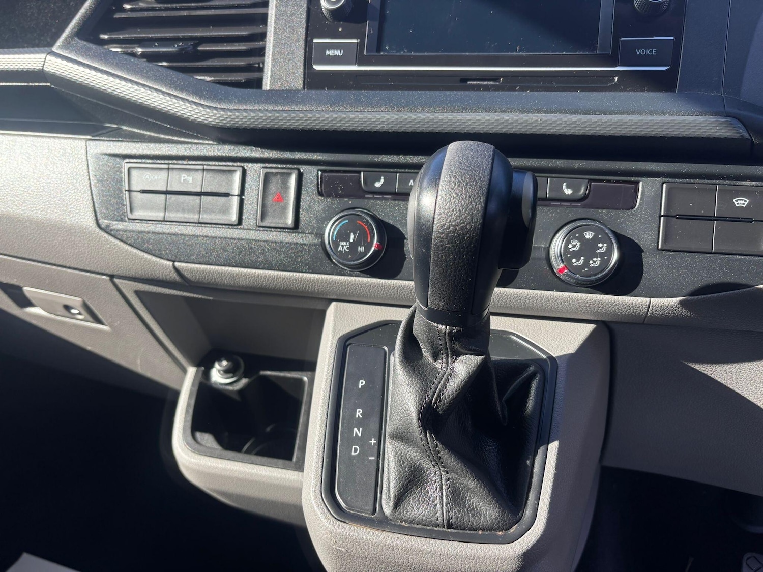 Used Volkswagen Transporter 2022 for sale - 77738118: Photo 14