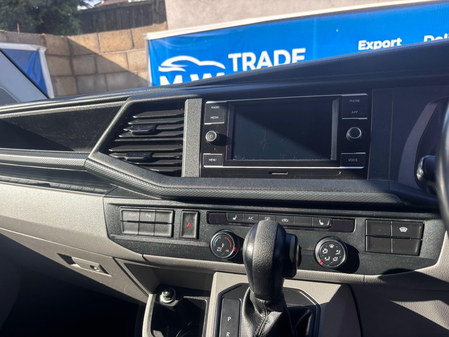 Used Volkswagen Transporter 2022 for sale - 77738118: Photo 22