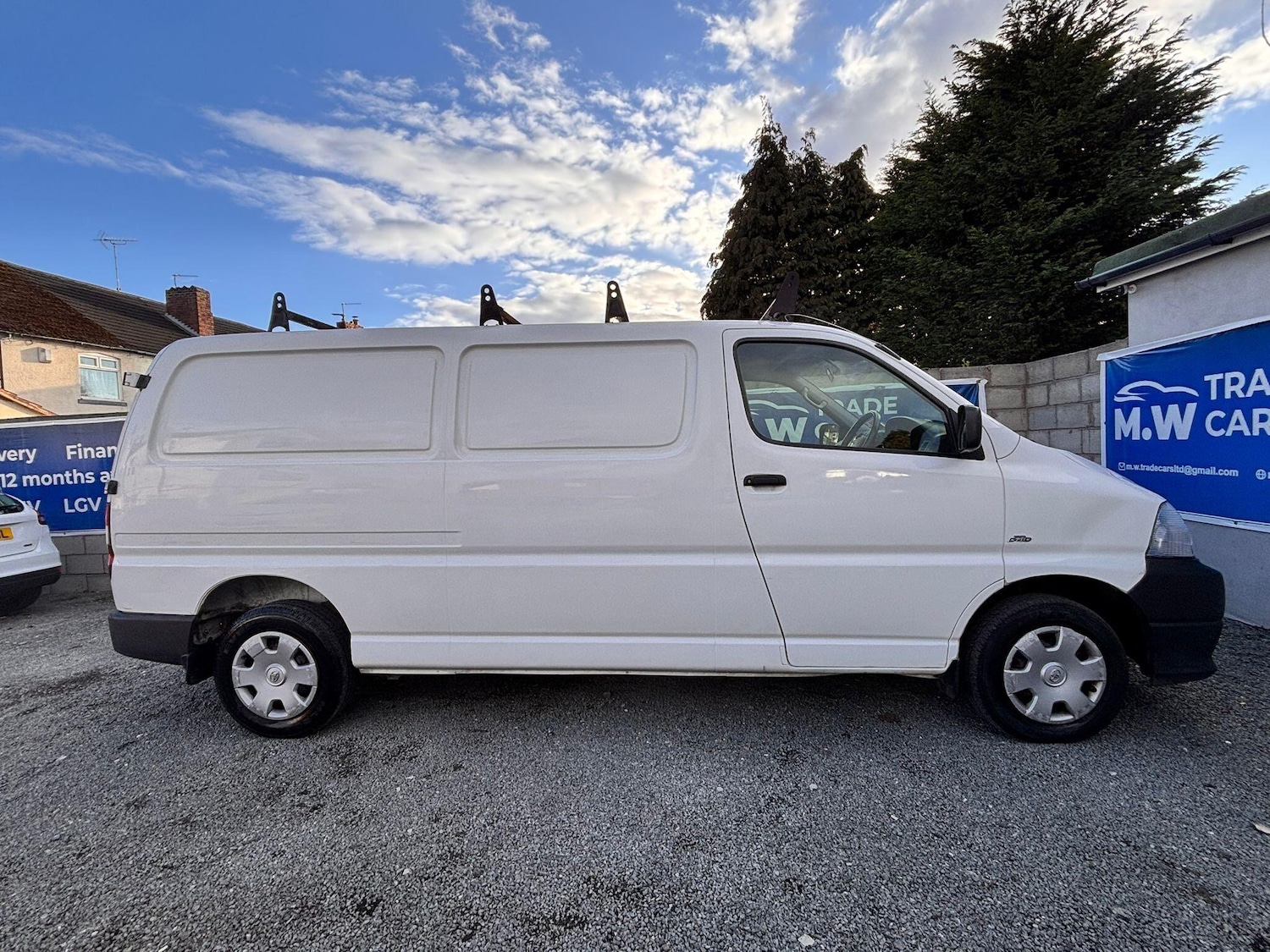 Used Toyota HiAce 2010 for sale - 77637854: Photo 16