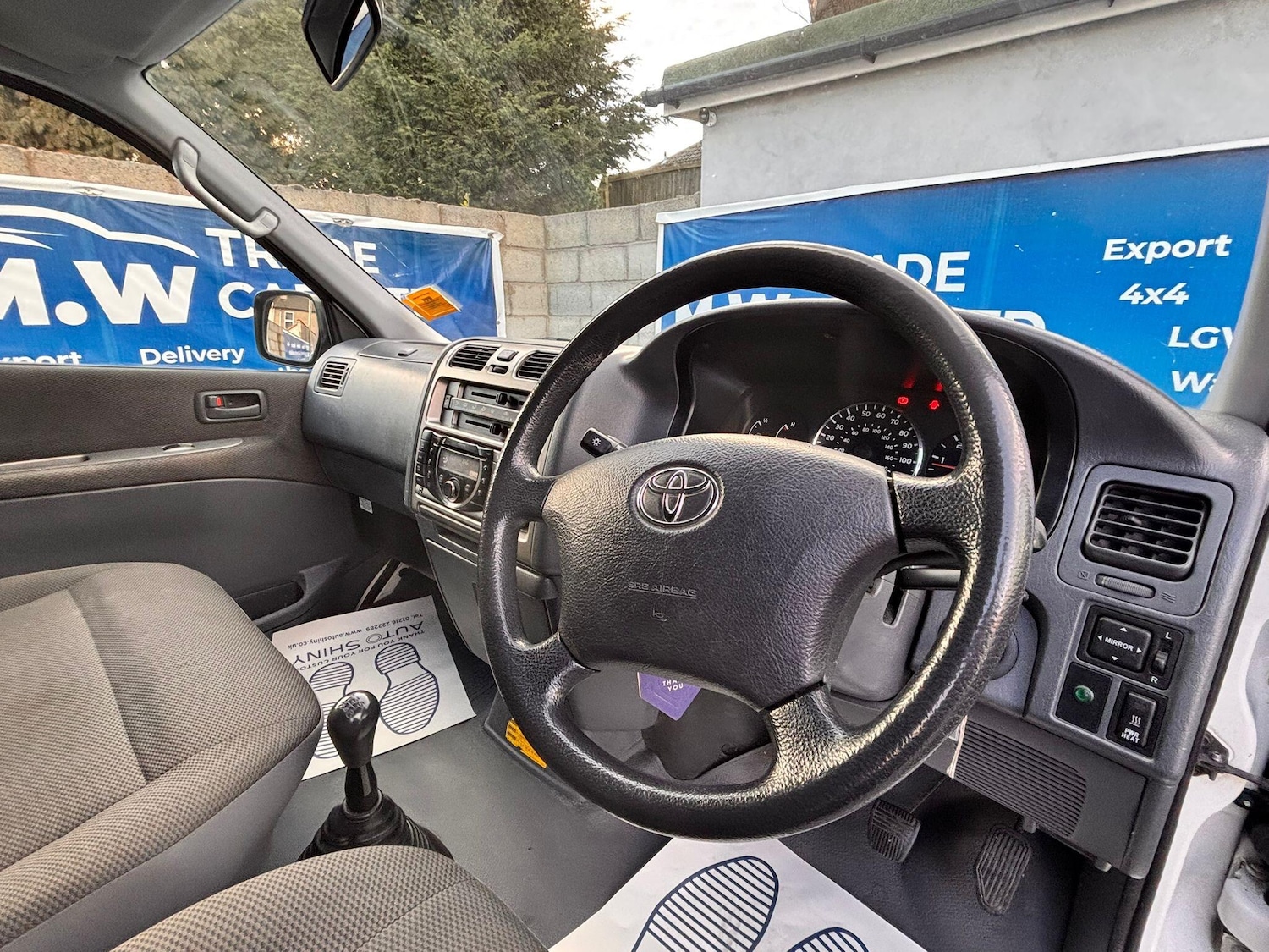 Used Toyota HiAce 2010 for sale - 77637854: Photo 26