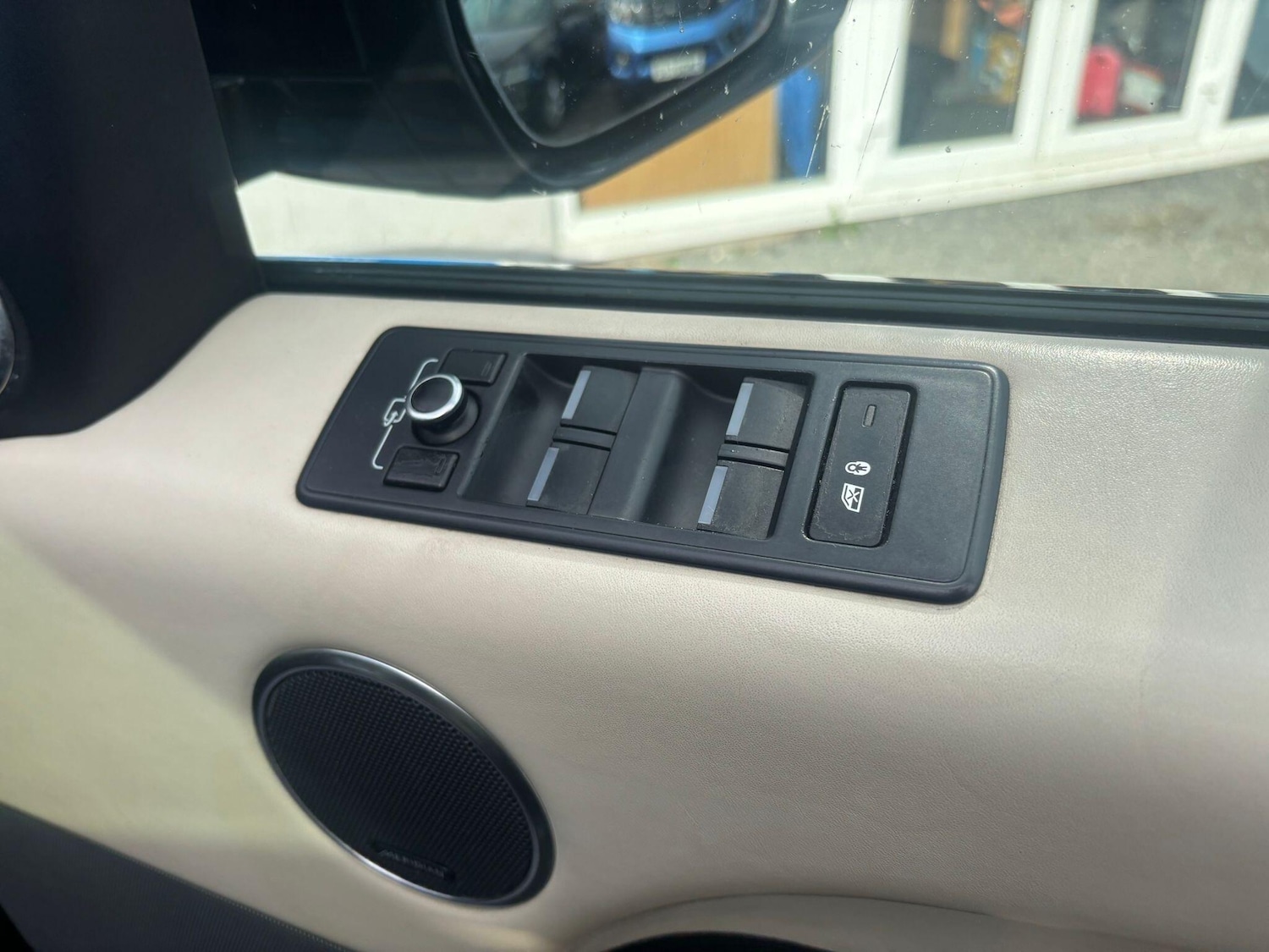 Used Land Rover Range Rover Sport for sale - 77658006: Photo 25