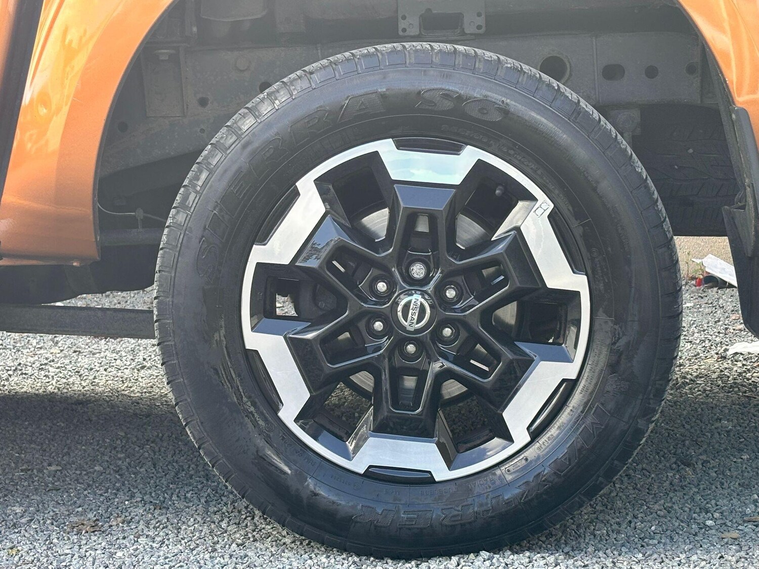 Used Nissan Navara for sale - 78115396: Photo 5