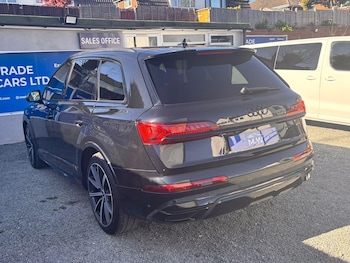 Used Audi Q7 2022 for sale - 78676074: Photo