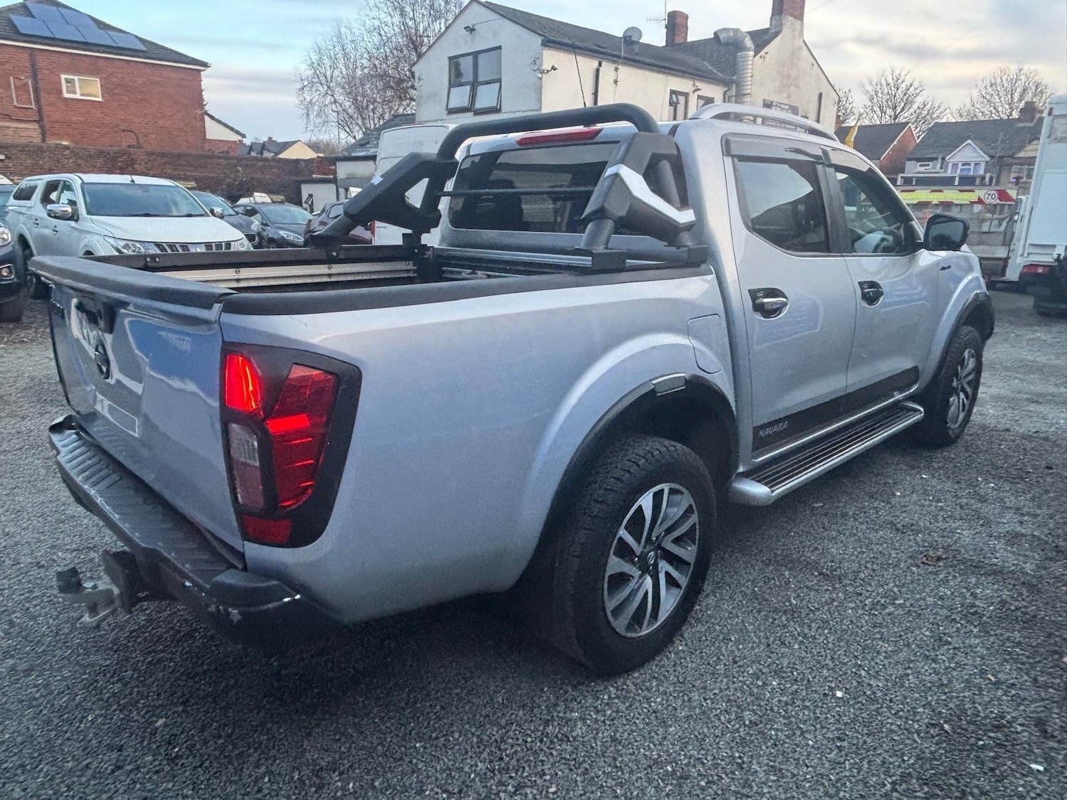 Used Nissan Navara 2017 for sale - 77637486: Photo 20