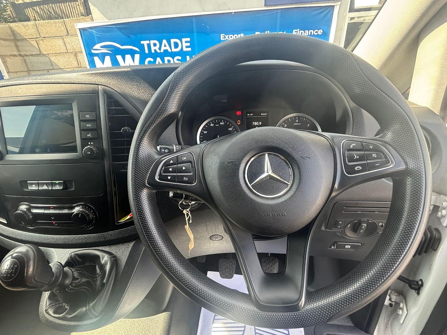 Used Mercedes-Benz Vito 2022 for sale - 77586161: Photo 10