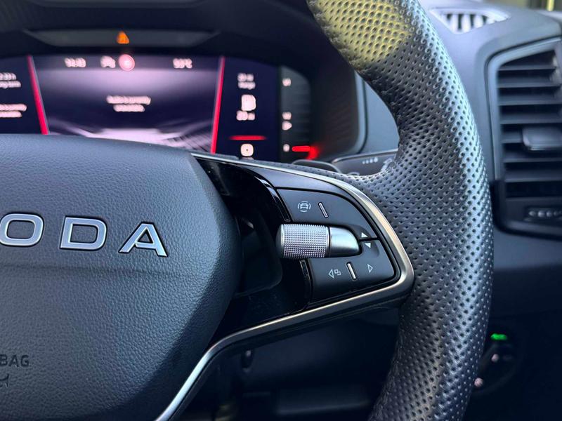 Used Skoda Karoq 2025 for sale - 77747054: Photo 34