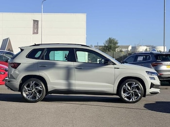 Used Skoda Karoq 2025 for sale - 75969428: Photo