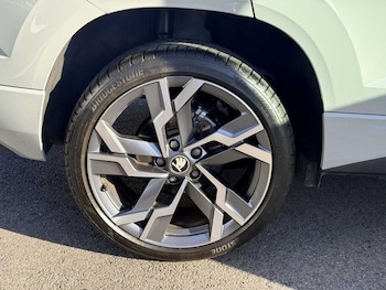 Used Skoda Karoq 2025 for sale - 75969428: Photo