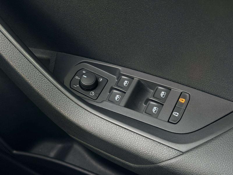 Used Skoda Karoq 2025 for sale - 77116647: Photo 31