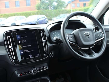 Used Volvo XC40 2020 for sale - 79572239: Photo