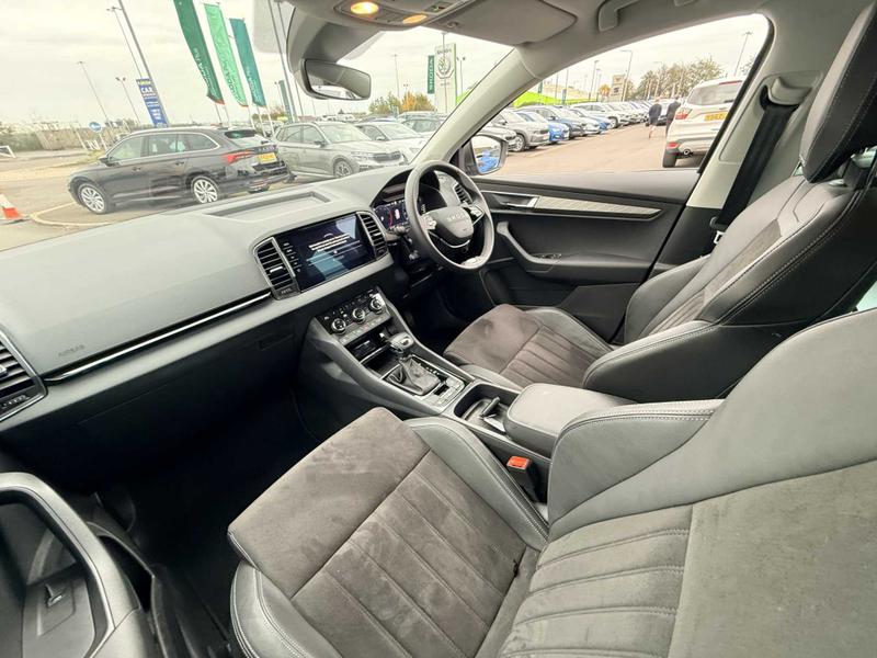 Used Skoda Karoq 2025 for sale - 76322215: Photo 2