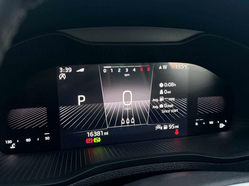 Used Skoda Karoq 2023 for sale - 77187023: Photo 35