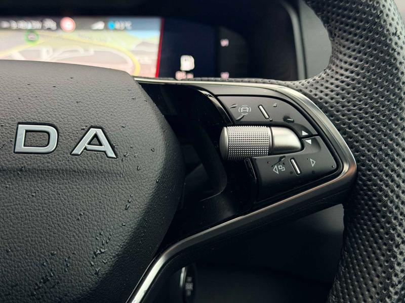 Used Skoda Karoq 2025 for sale - 77450353: Photo 35