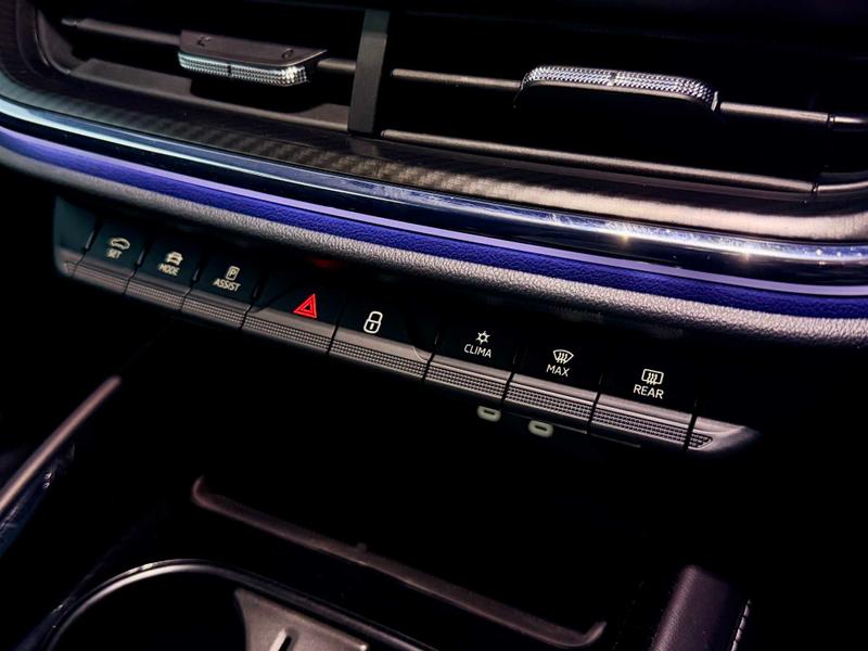 Used Skoda Enyaq 2023 for sale - 76895475: Photo 25