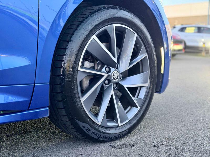 Used Skoda Enyaq 2023 for sale - 76895475: Photo 5