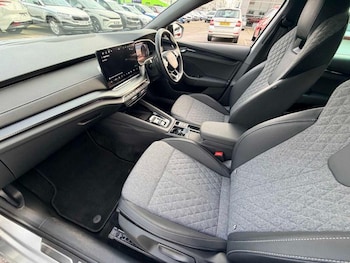 Used Skoda Octavia 2025 for sale - 77575806: Photo