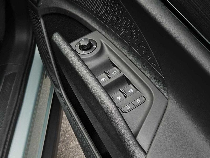 Used Skoda Enyaq 2025 for sale - 76382126: Photo 15