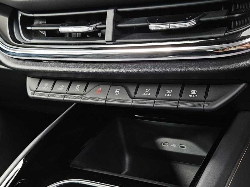 Used Skoda Enyaq 2025 for sale - 76382126: Photo 19