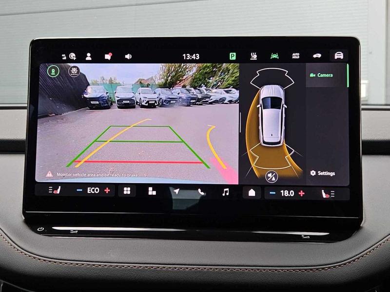 Used Skoda Enyaq 2025 for sale - 76382126: Photo 27