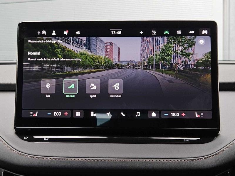 Used Skoda Enyaq 2025 for sale - 76382126: Photo 30