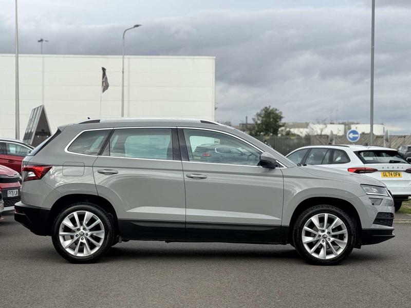 Used Skoda Karoq 2019 for sale - 76480498: Photo 2