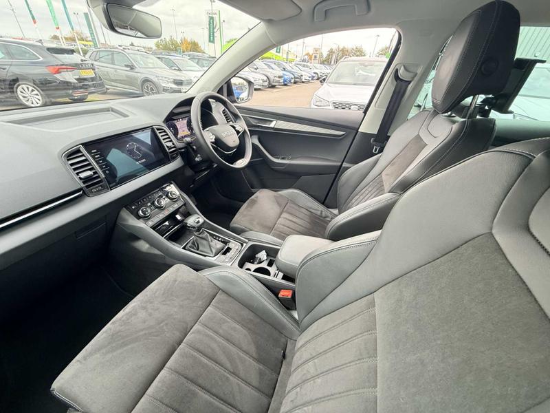 Used Skoda Karoq 2025 for sale - 76332511: Photo 2