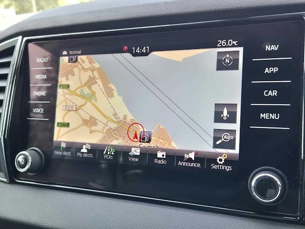 Used Skoda Karoq 2018 for sale - 75613680: Photo 33