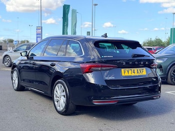 Used Skoda Octavia 2024 for sale - 79408009: Photo