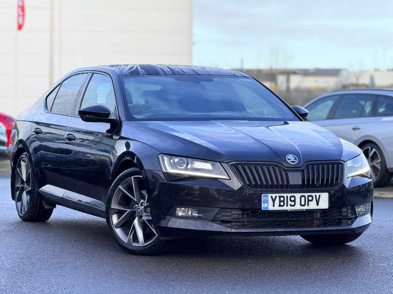 Used Skoda Superb 2019 for sale - 76850946: Photo 1