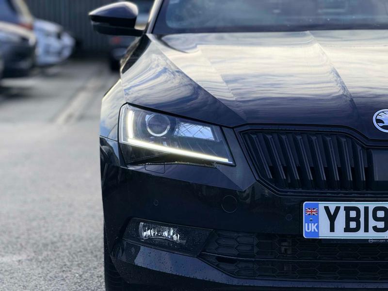 Used Skoda Superb 2019 for sale - 76850946: Photo 11