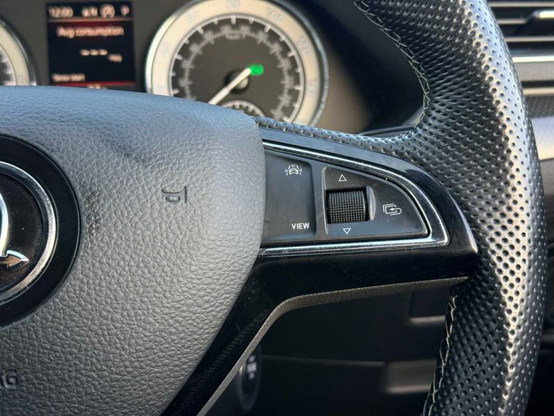 Used Skoda Superb 2019 for sale - 76850946: Photo 32