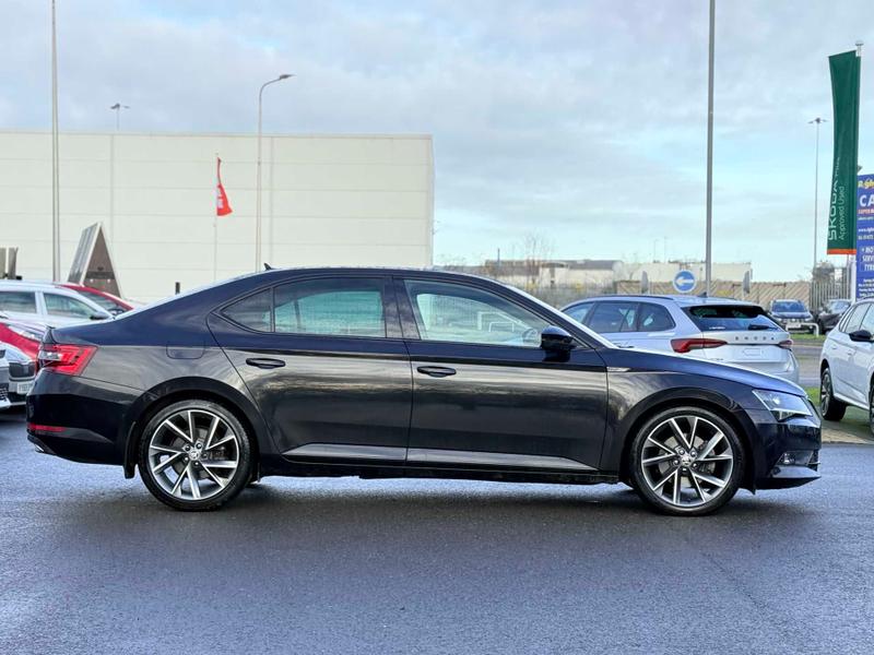 Used Skoda Superb 2019 for sale - 76850946: Photo 4