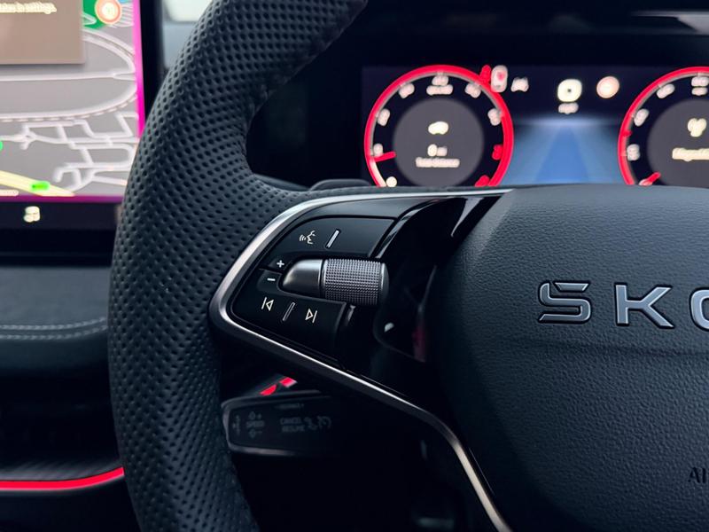 Used Skoda Superb for sale - 77447442: Photo 16