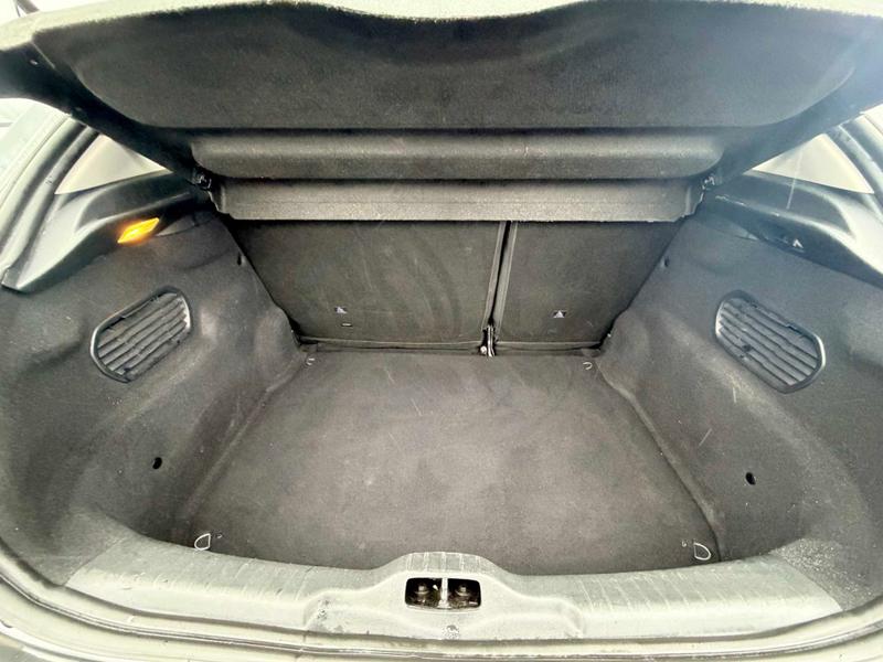 Used Citroen C4 Cactus 2017 for sale - 77638840: Photo 13