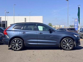 Used Volvo XC60 2022 for sale - 78400171: Photo